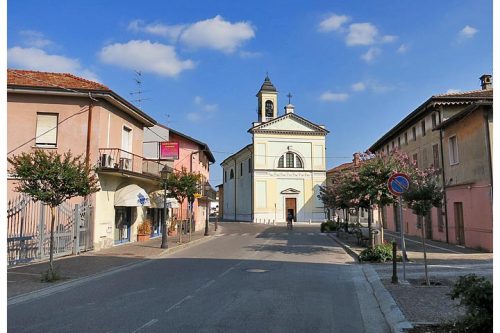 Mazzano, esercizi di vicinato in diminuzione