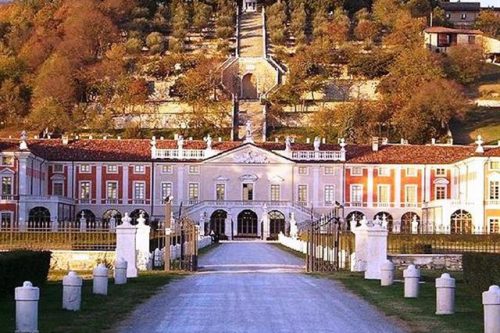 “Il Novecento e la sua cucina”: oggi presso Villa Fenaroli