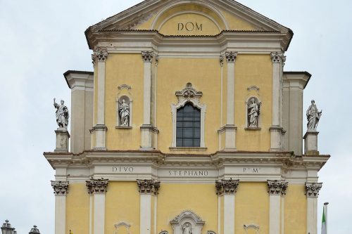 Tenta la rapina in chiesa, sei mesi per il ladro di Desenzano