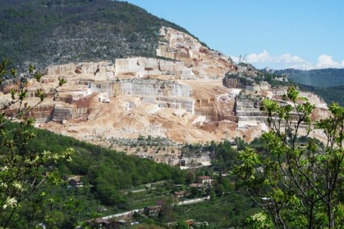 Botticino, polemica dell’opposizione sul bando assegnazione concessioni bacino estrattivo Botticino, polemica dell’opposizione sul bando assegnazione concessioni bacino estrattivo