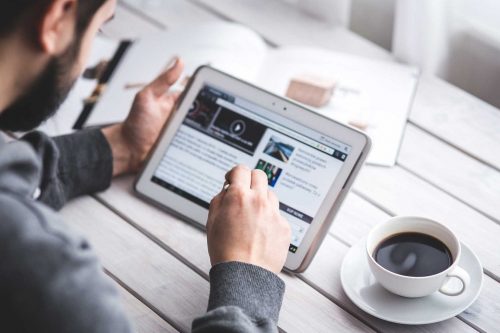 Rezzato Comune digitale: tutti i servizi saranno online, iniziando dalla scuola Rezzato Comune digitale: tutti i servizi saranno online, iniziando dalla scuola