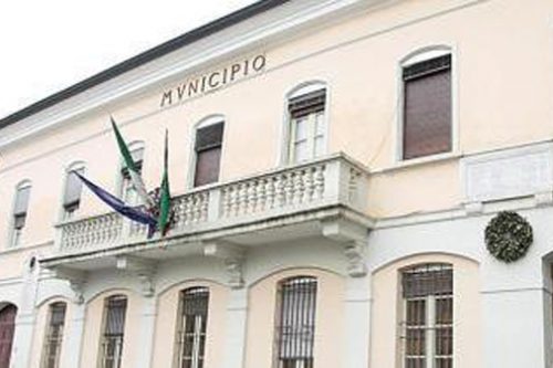 Castenedolo: arriva l’app che mette in contatto Municipio e Cittadinanza Castenedolo: arriva l’app che mette in contatto Municipio e Cittadinanza