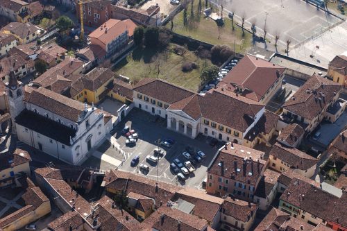 ATTENZIONE: Divieto di sosta parcheggi Piazza Vantini per giovedì 29 novembre 2018 (h7.00/12.00) ATTENZIONE: Divieto di sosta parcheggi Piazza Vantini per giovedì 29 novembre 2018 (h7.00/12.00)