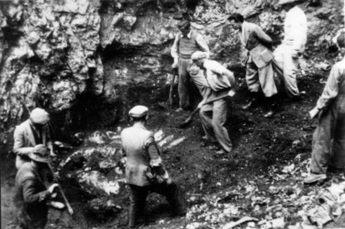 12 Febbraio | “Sorelle”, una storia per ricordare la tragedia delle foibe in scena a Rezzato 12 Febbraio | “Sorelle”, una storia per ricordare la tragedia delle foibe in scena a Rezzato