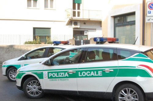 Rezzato: arrestato spacciatore dagli agenti della Polizia Locale Rezzato: arrestato spacciatore dagli agenti della Polizia Locale