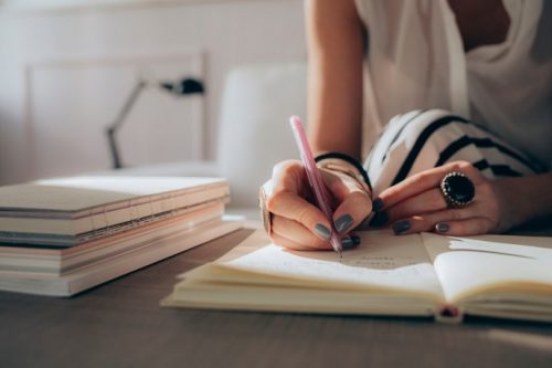 Menzione d’onore per Arian Percallo, scrittrice di Castenedolo Menzione d’onore per Arian Percallo, scrittrice di Castenedolo