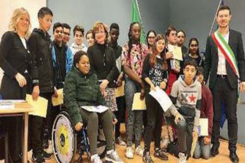 Rezzato: per 16 giovanissimi studenti arriva la cittadinanza onoraria Rezzato: per 16 giovanissimi studenti arriva la cittadinanza onoraria