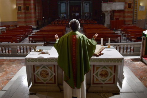 COVID-19 e Fede: la Testimonianza di Don Claudio