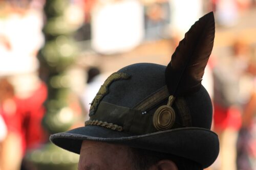 La casa di riposo Almici allietata dai canti alpini