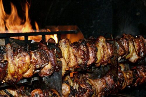 I nostri concittadini preferiscono i casoncelli allo spiedo? Il sondaggio del Punto I nostri concittadini preferiscono i casoncelli allo spiedo? Il sondaggio del Punto