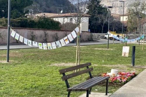 A Rezzato il parco comunale si riempie di biglietti per la Giornata europea dei Giusti