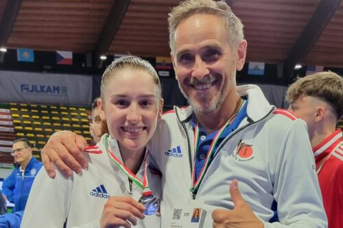 Karate Nakayama Rezzato: un argento agli assoluti Karate Nakayama Rezzato: un argento agli assoluti