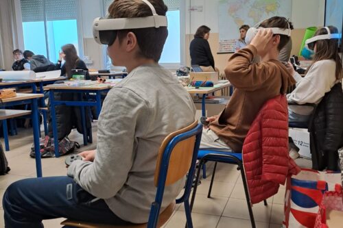 Un’esperienza didattica immersiva: la Scuola CFP Vantini porta il metaverso nella scuola primaria