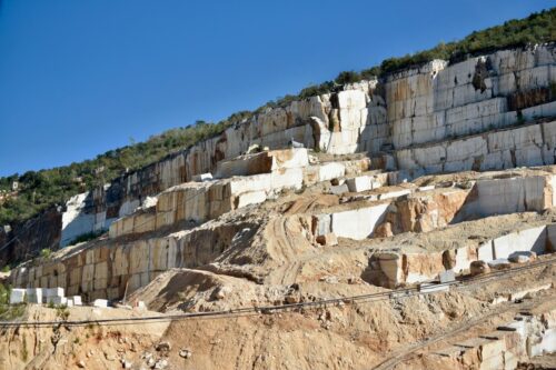 Botticino rilancia il Museo del Marmo: lavori in corso alla “serra” e novità in arrivo per Villa Labus