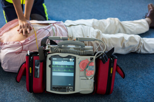 Defibrillatori, la sicurezza passa da Mazzano, Rezzato e Botticino