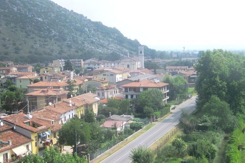 Nuovo assetto nella squadra amministrativa di Mazzano: ridefinite deleghe e incarichi