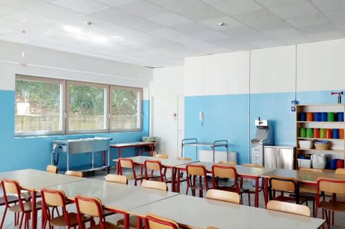 Mazzano, l’Abba riparte dalla sua storia: dieci aule rinnovate e un edificio restituito al paese